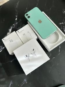 iPhone 11 256GB Unlocked - Excellent Condition!