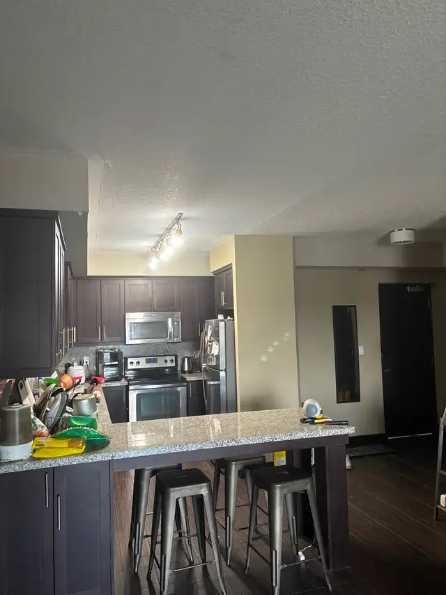 Waterloo Student Room Available – King Street Towers – May 2026 - Photo 4