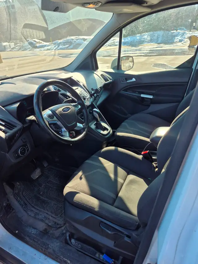 2017 Ford Transit Connect - Photo 3