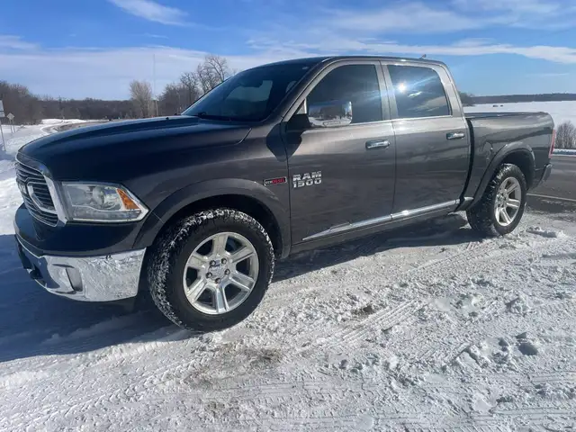2016 Ram 1500 Eco Diesel NEEDS WORK 4X4