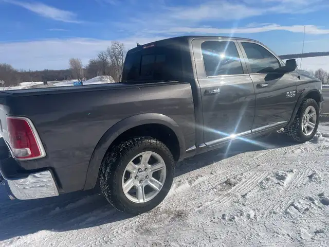 2016 Ram 1500 Eco Diesel NEEDS WORK 4X4 - Photo 6