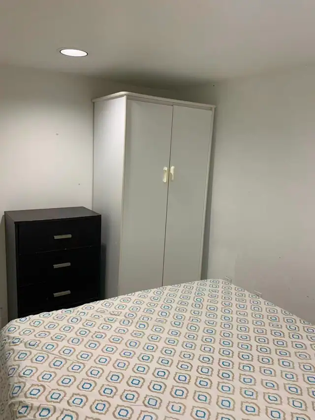 Basement apartment for rent. - Photo 4