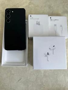 Samsung S21 128GB – Unlocked – Like New w/ AirPods & Charger