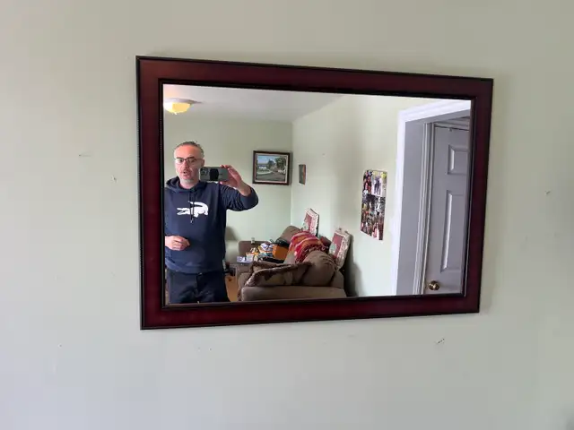 Free delivery used Decorative Wall Mirror - Photo 4