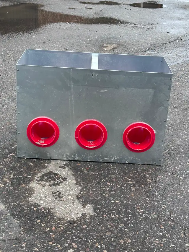 Chicken Feeder - 6 port NEW - Photo 2