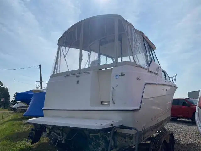 2004 Bayliner Classic 242 Fisherman