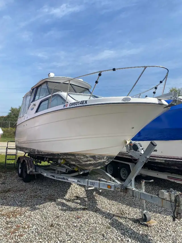 2004 Bayliner Classic 242 Fisherman - Photo 2