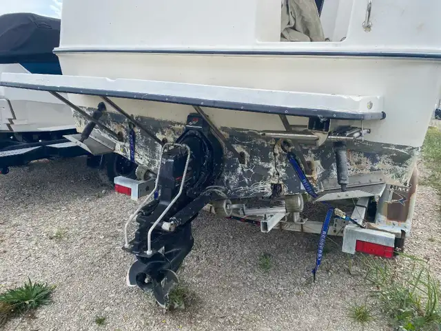 2004 Bayliner Classic 242 Fisherman - Photo 6