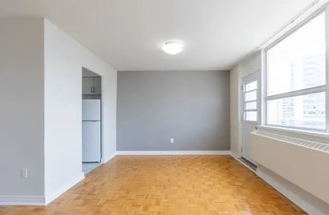 Lease Takeover – Rent Controlled Unit Near Downtown - Photo 3