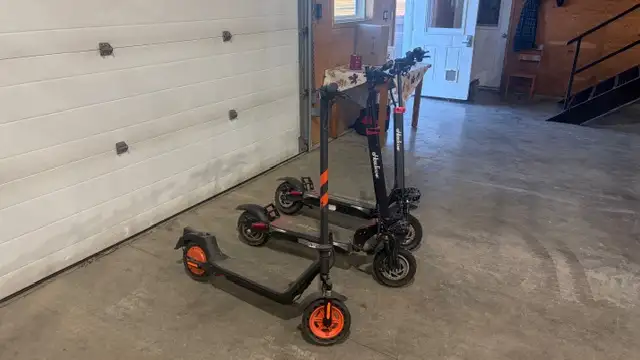 Electric Scooters - Photo 2