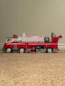 PAW Patrol Ultimate Rescue Fire Truck with Extendable 2 ft. Tall