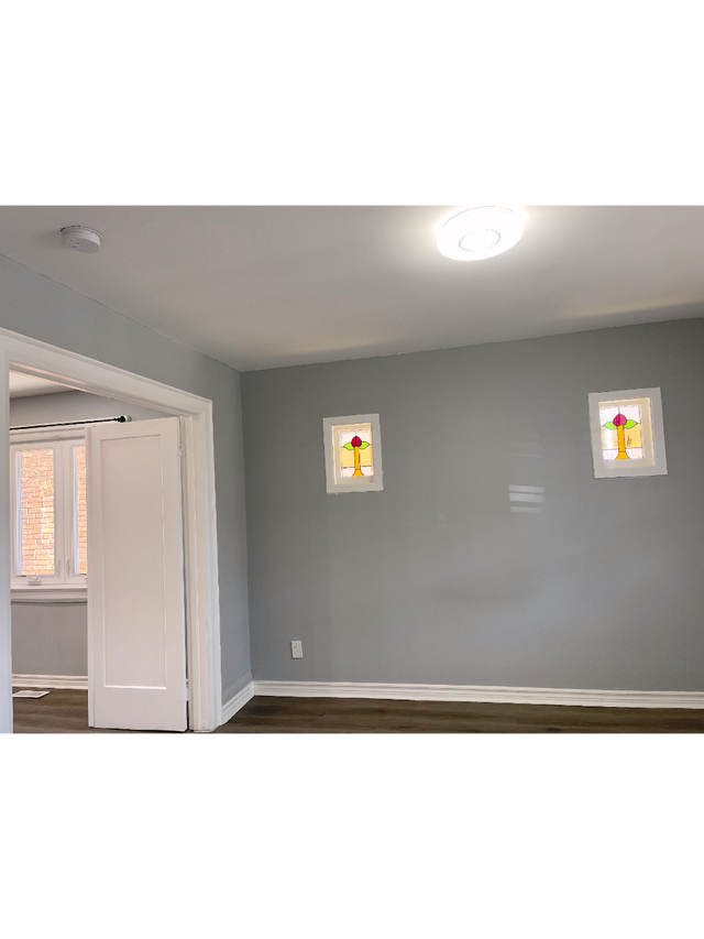 1-Bedroom Main Level Unit Near Oakwood LRT-$1695.(Include WiFi) - Photo 10