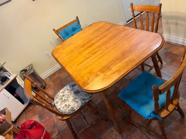 Free delivery used Wooden Dining Table Set with 4 Chairs - Photo 3