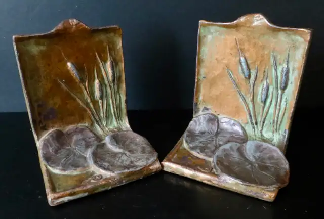 PAST and PRESENT ANTIQUES - INDUSTRIAL  CART - COFFEE TABLE - Photo 2