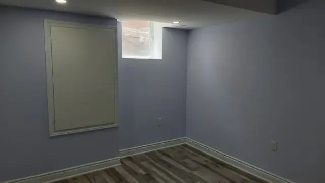 2 Bedroom walkout basement Apartment - Photo 9