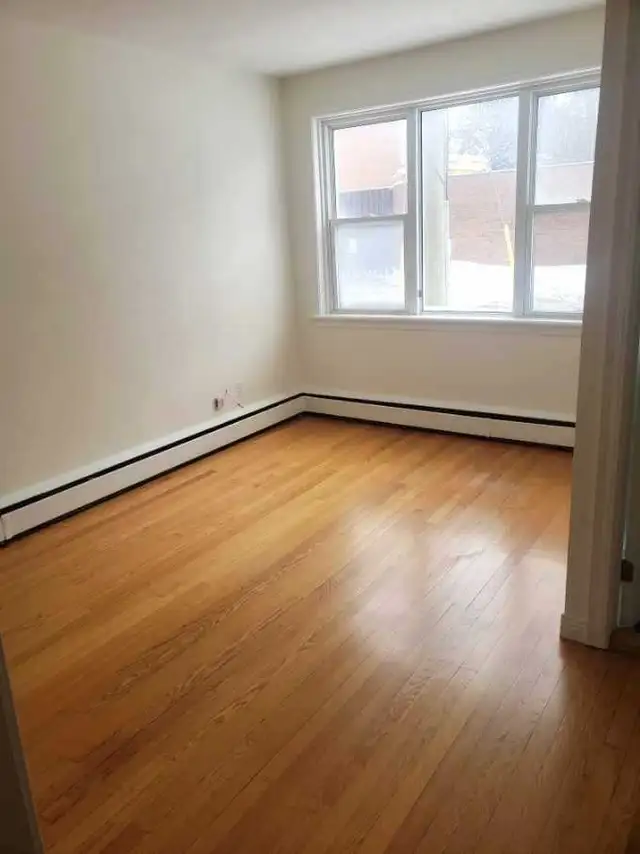 1 Bedroom Apartment Downtown (Unit 1 Duplex) - Photo 9