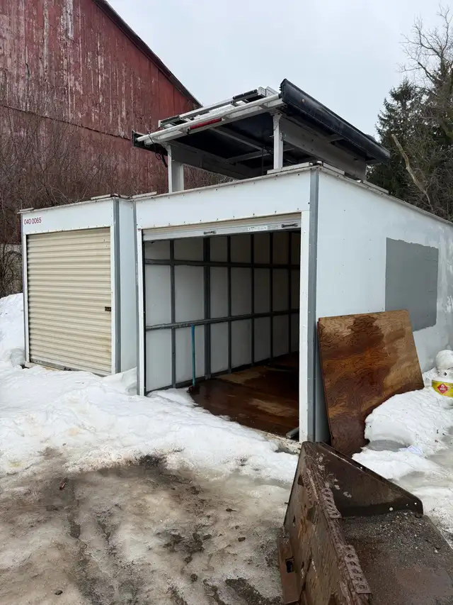 20’ storage containers