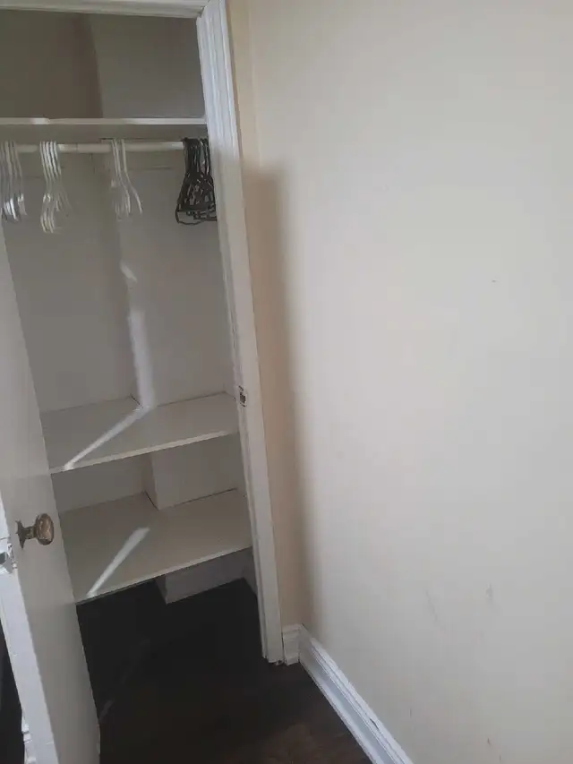 BASEMENT FOR RENT NEAR SHERIDAN COLLEGE - Photo 2