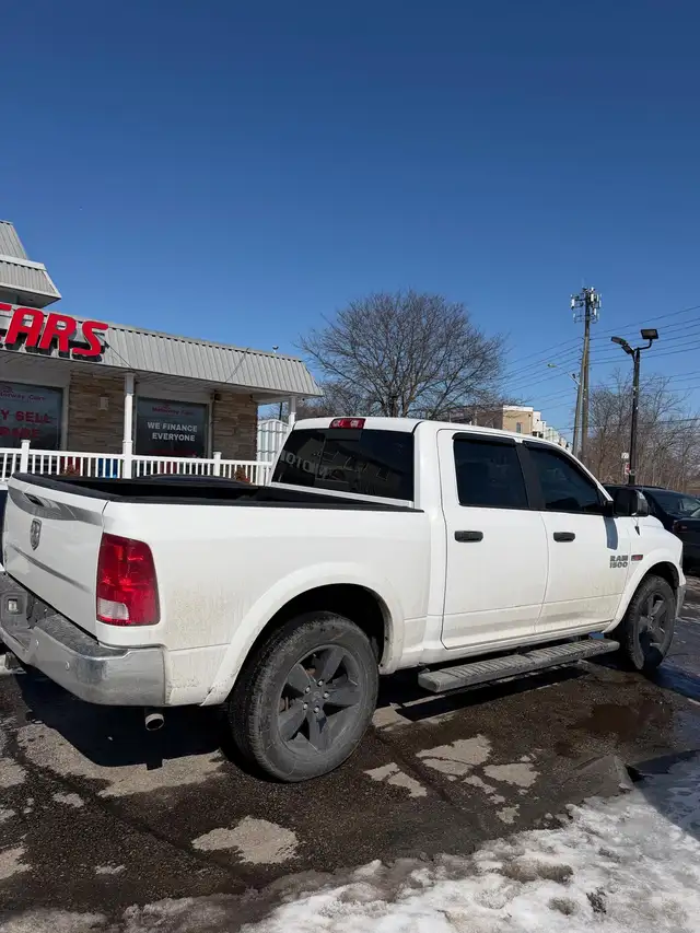 2016 Ram 1500 Outdoorsman 4WD | CREW CAB | CLEAN TITLE | SAFETY - Photo 9