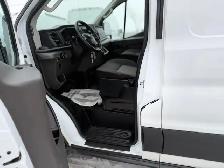 2021 Ford Transit Cargo Van AWD - Photo 6