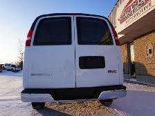 2023 GMC Savana Cargo Van SAVANA 2500 CARGO VAN, VERY LOW KMS ST - Photo 12