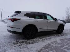 2024 Acura MDX A-SPEC STRIKING RED OVER BLACK ULTRASUEDE INTERIO - Photo 10