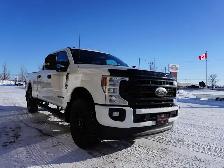 2022 Ford F-250 XLT CREW, FX4 SPORT & BLACKOUT PACKAGES & BUCKET - Photo 6