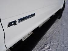 2022 Ford F-250 XLT CREW, FX4 SPORT & BLACKOUT PACKAGES & BUCKET - Photo 19