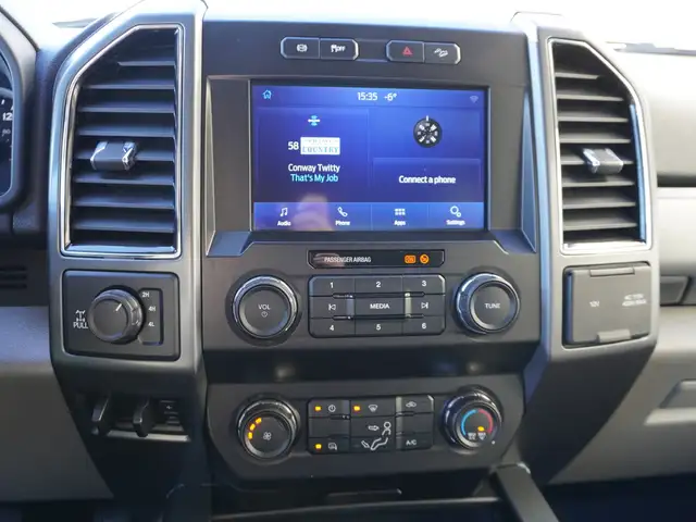 2022 Ford F-250 XLT CREW, FX4 SPORT & BLACKOUT PACKAGES & BUCKET - Photo 32