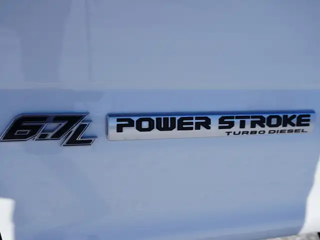 2022 Ford F-250 XLT CREW, FX4 SPORT & BLACKOUT PACKAGES & BUCKET - Photo 55