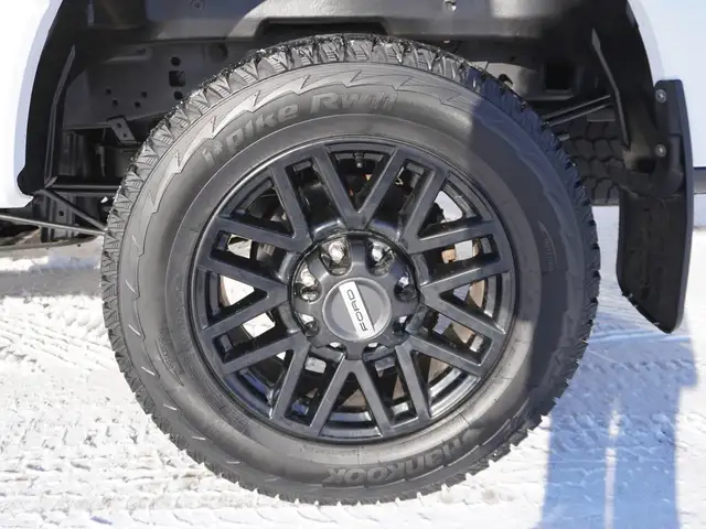 2022 Ford F-250 XLT CREW, FX4 SPORT & BLACKOUT PACKAGES & BUCKET - Photo 58