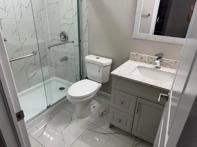 1BR   nice Den   1 Car Parking Large Basement&gt.&gt. W Bram - Photo 6