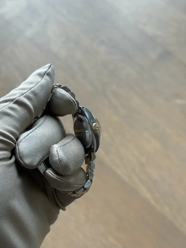 Rolex Datejust Two-Tone 26mm Serviced - Photo 2