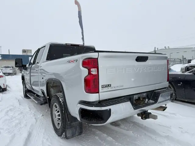 2023 Chevrolet Silverado 2500 HD LT 4X4 Crew Cab, 6.6L V8, Remot - Photo 5