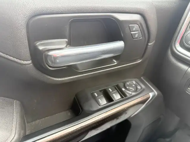 2023 Chevrolet Silverado 2500 HD LT 4X4 Crew Cab, 6.6L V8, Remot - Photo 7