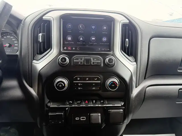 2023 Chevrolet Silverado 2500 HD LT 4X4 Crew Cab, 6.6L V8, Remot - Photo 14