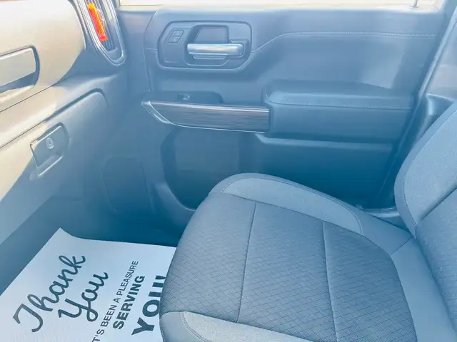 2023 Chevrolet Silverado 2500 HD LT 4X4 Crew Cab, 6.6L V8, Remot - Photo 17