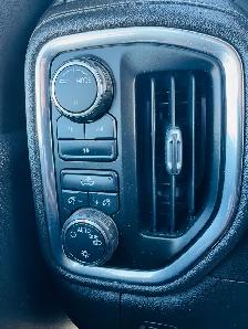 2023 Chevrolet Silverado 2500 HD LT 4X4 Crew Cab, 6.6L V8, Remot - Photo 18