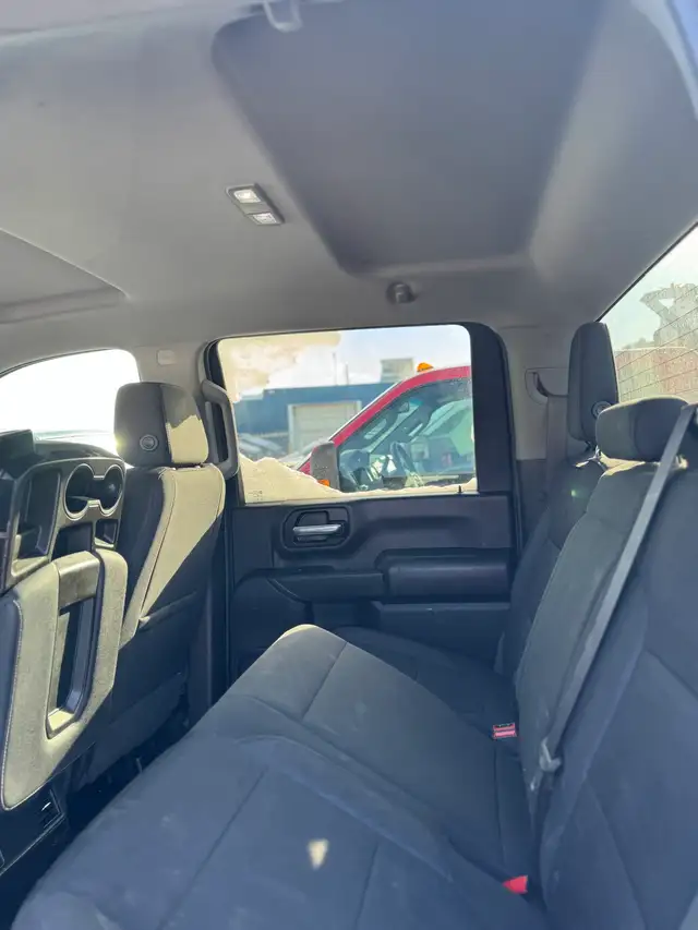 2023 Chevrolet Silverado 2500 HD LT 4X4 Crew Cab, 6.6L V8, Remot - Photo 21