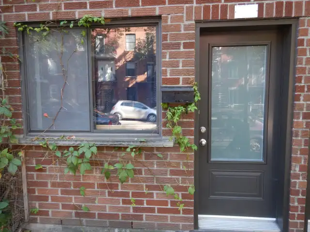 HOMA 1er juil, 2 ch, cour privée terrasse parking, métro Préfont - Photo 9