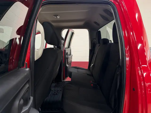 2019 Ram 1500 Classic 4x4 Quad Cab 6'4' Box|REAR CAMERA - UCONNE - Photo 10