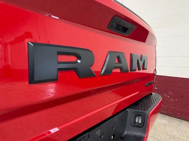 2019 Ram 1500 Classic 4x4 Quad Cab 6'4' Box|REAR CAMERA - UCONNE - Photo 20