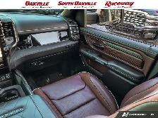 2025 Ram 1500 LIMITED NIGHT CREW | OFF ROAD GROUP | SUNROOF | - Photo 25