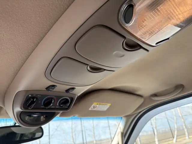 2002 Ford Excursion - Photo 10