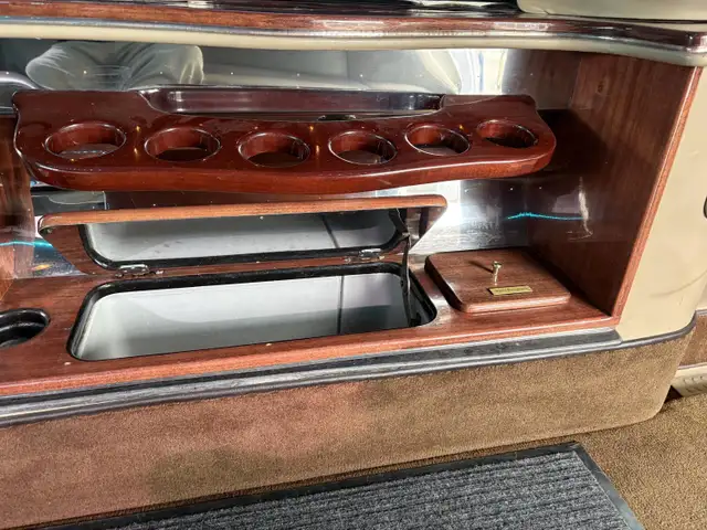 2002 Ford Excursion - Photo 19