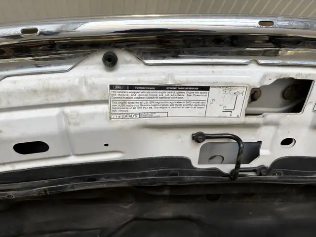 2002 Ford Excursion - Photo 28