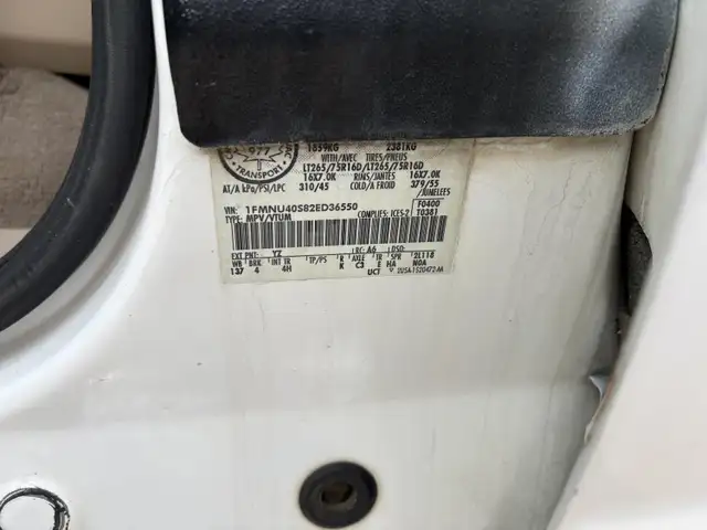 2002 Ford Excursion - Photo 36