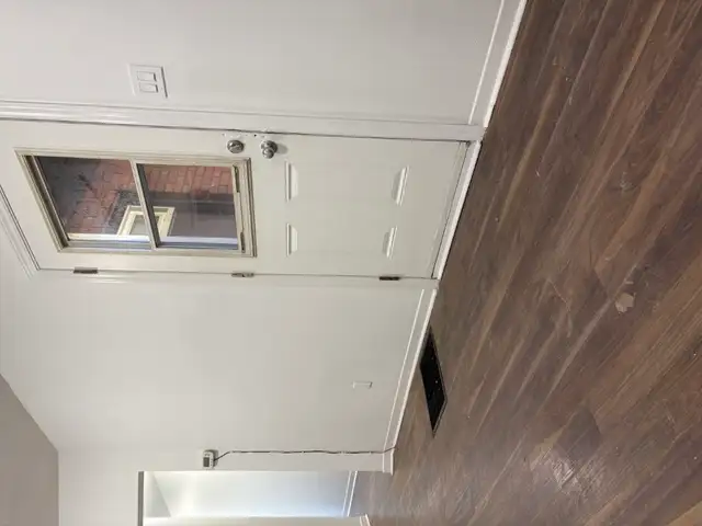 Spacious 2-Bedroom Unit for Rent in a Downtown Ottawa! - Photo 6