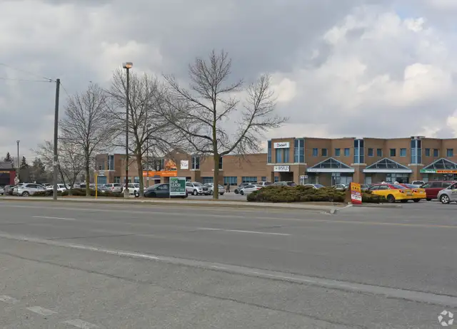 Office/ Salon/ Clinic Units are available for rent in Guelph - Photo 7