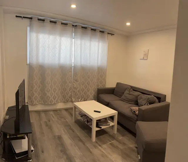 4 1/2 chauffé à louer à Montréal (Nouveau Rosemont) - Photo 6